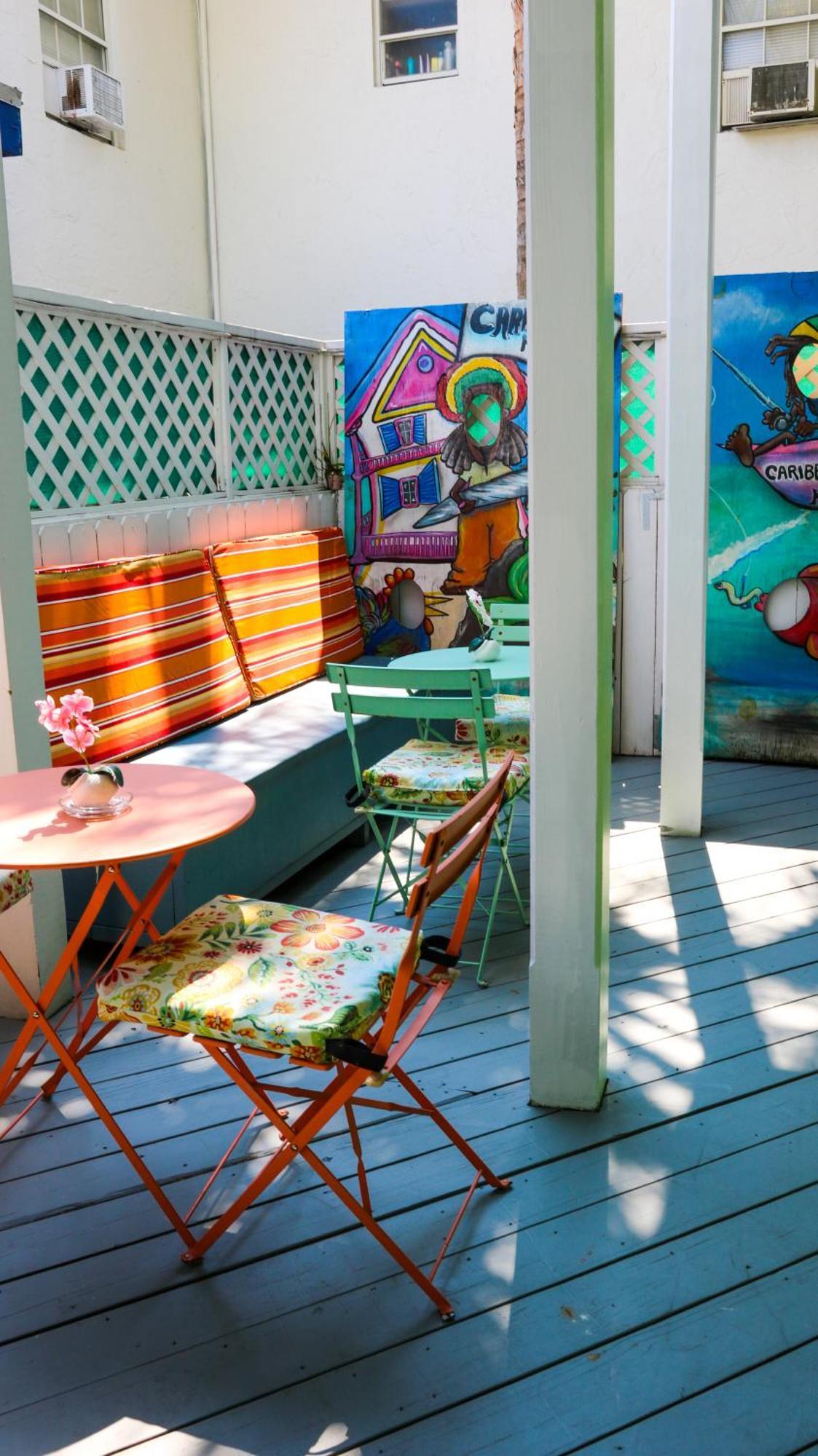 Caribbean House Hotel Key West Bagian luar foto