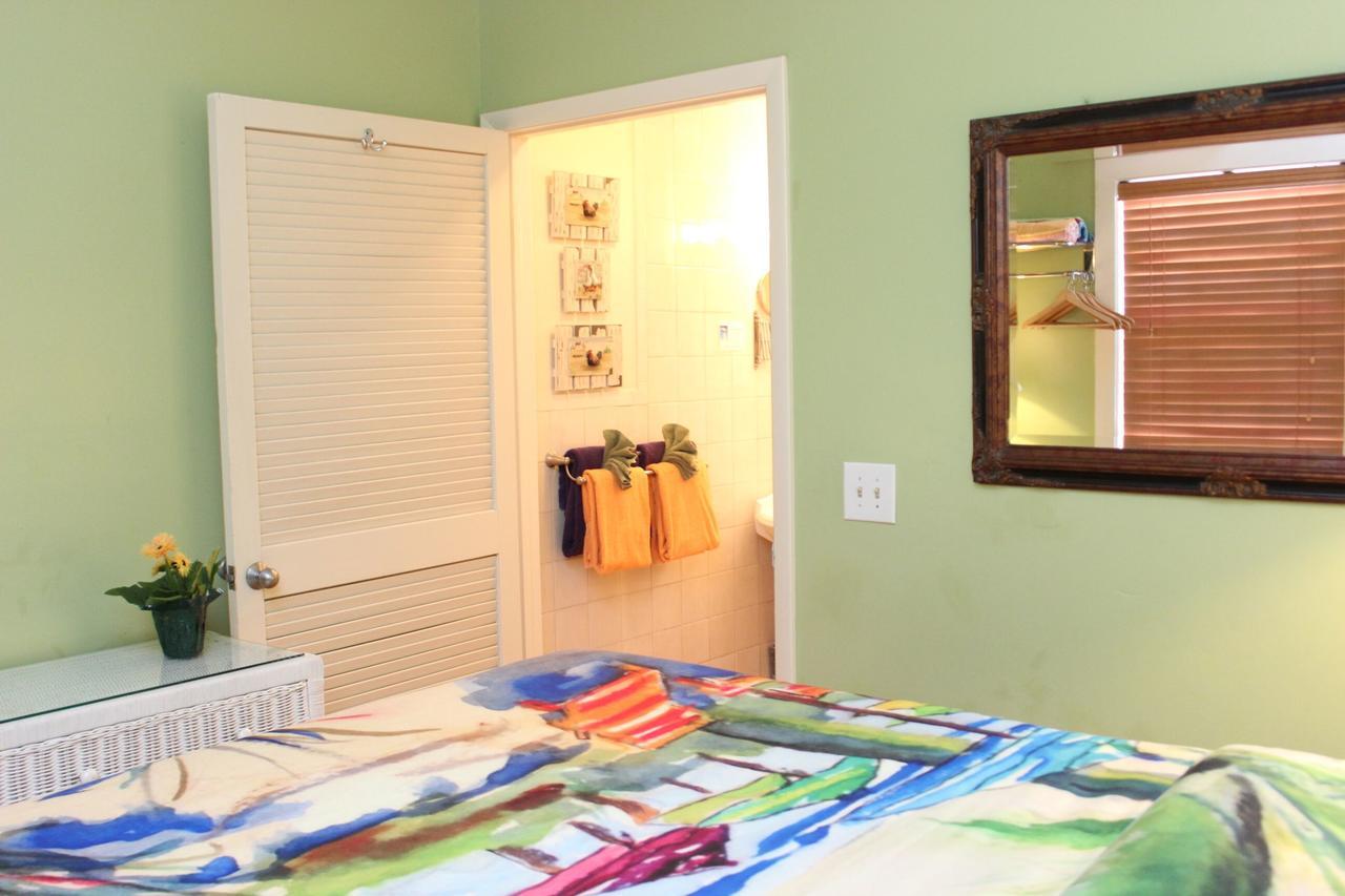 Caribbean House Hotel Key West Bagian luar foto