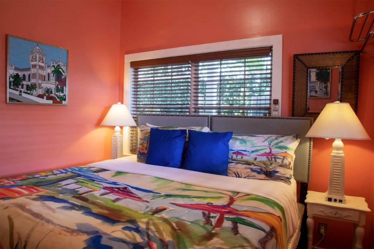 Caribbean House Hotel Key West Bagian luar foto
